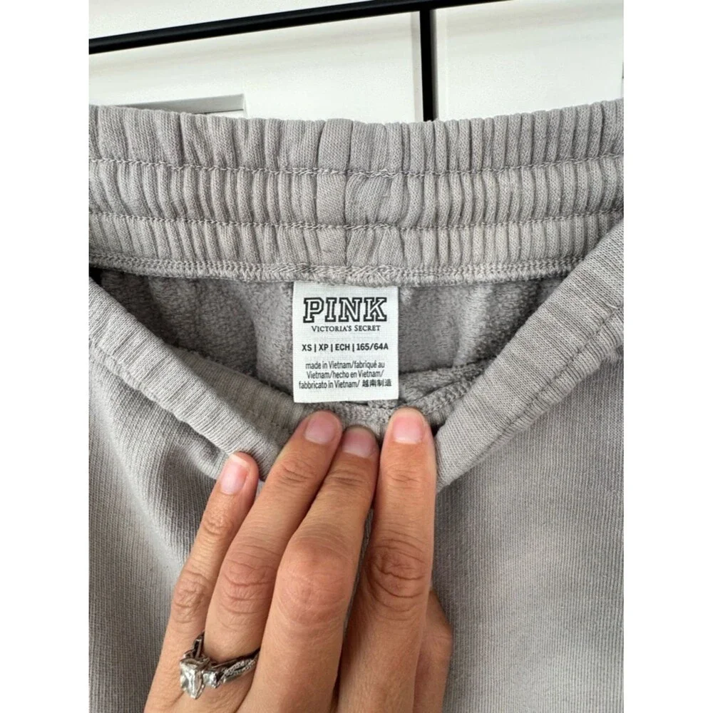 PINK Victoria's Secret Gray Tie-Dye Sweatshirt & Sweatpants Set - XS Fits Small